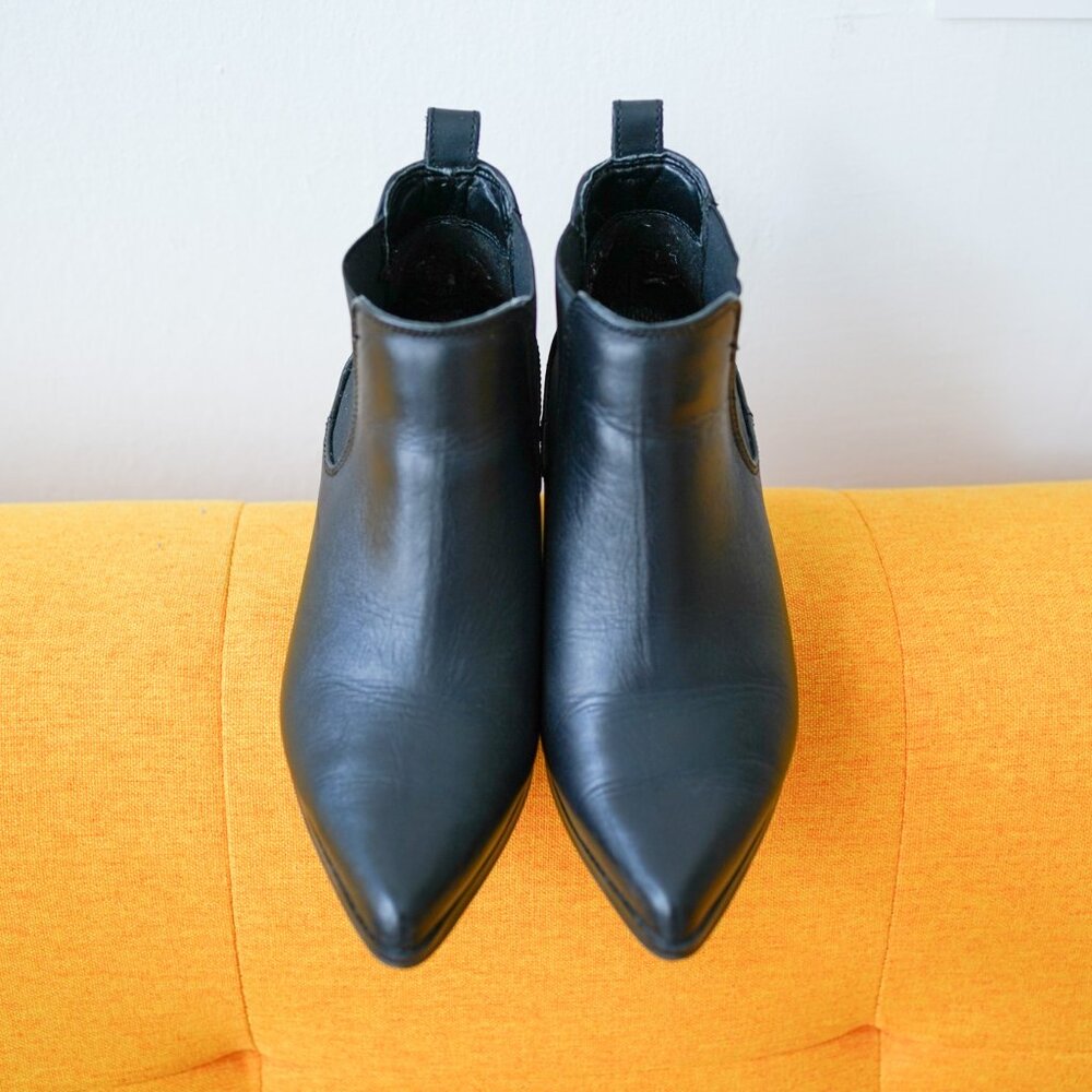 Blondo Waterproof Black Ankle Boot - Pointed